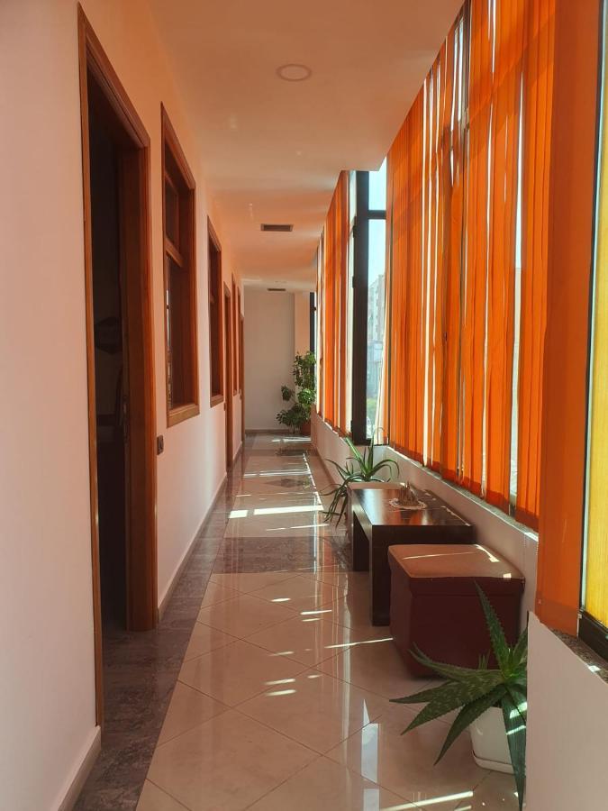 Hotel W Bush Square Fushe-Kruje Exterior foto